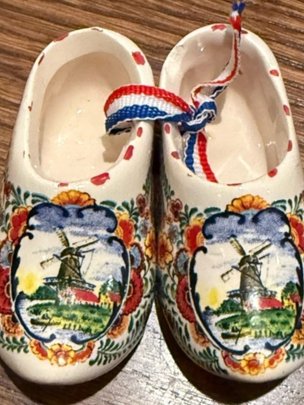 Delft Blue mini handmade in Holland Colorful Floral Clog ornaments signed